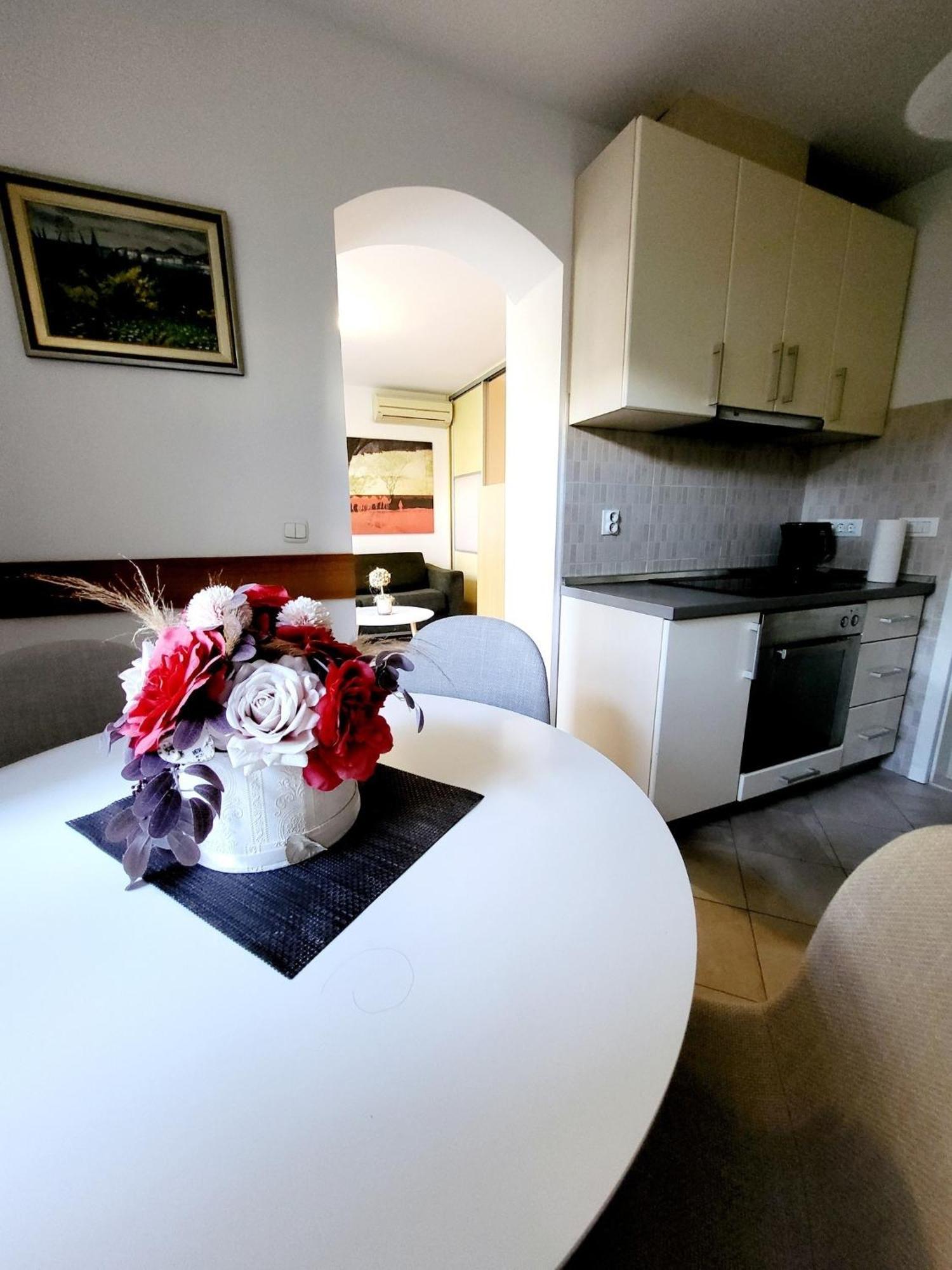 Green Terrace Apartment I Ragusa Esterno foto
